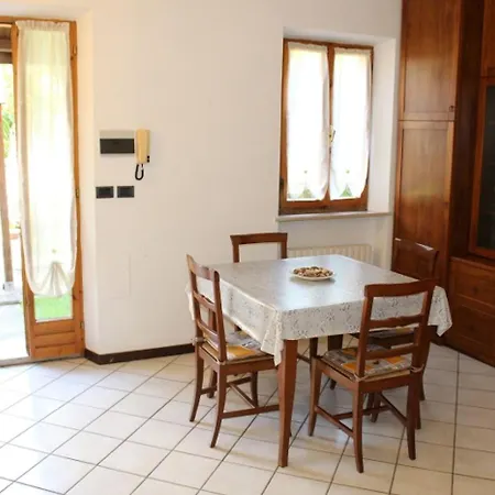 公寓 Trilo Con Giardino E Posto Auto Privato 努马纳