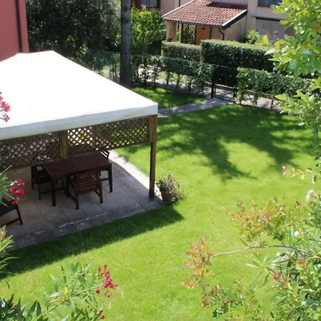 Trilo Con Giardino E Posto Auto Privato *