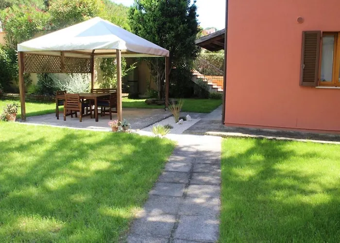 Apartment Trilo Con Giardino E Posto Auto Privato Numana