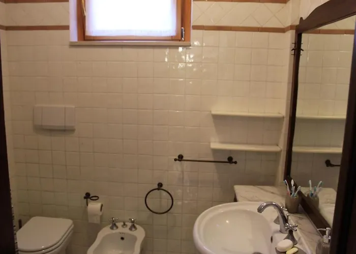 Trilo Con Giardino E Posto Auto Privato