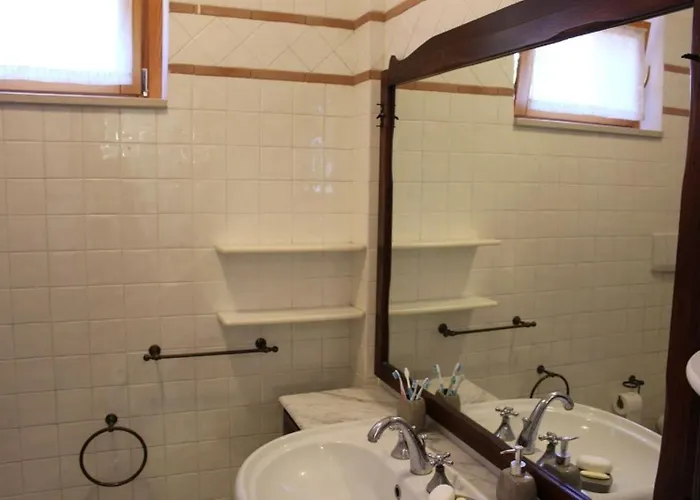 Trilo Con Giardino E Posto Auto Privato Apartamento *